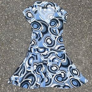 Abstract y2k minidress with drop waist collar and stretchy for summer vintage